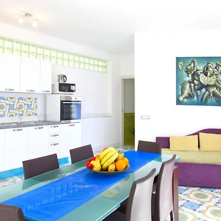 Chalet Del Sole Apartment *